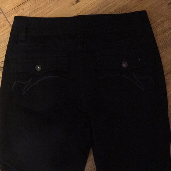 Gloria Vanderbilt woman’s sz 8short jeans. - Picture 6 of 6